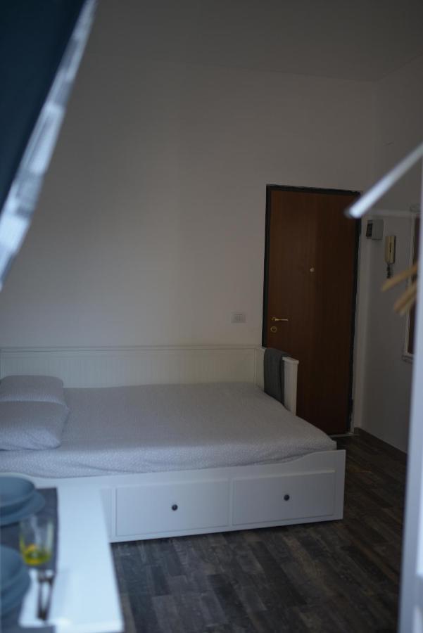 Vanchigliart Apartment Turin Bagian luar foto