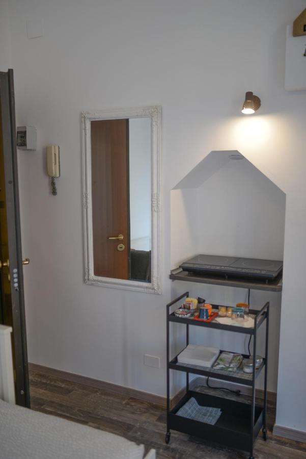 Vanchigliart Apartment Turin Bagian luar foto