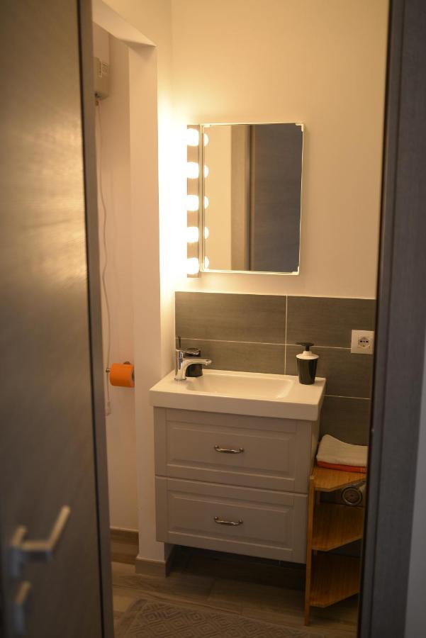 Vanchigliart Apartment Turin Bagian luar foto