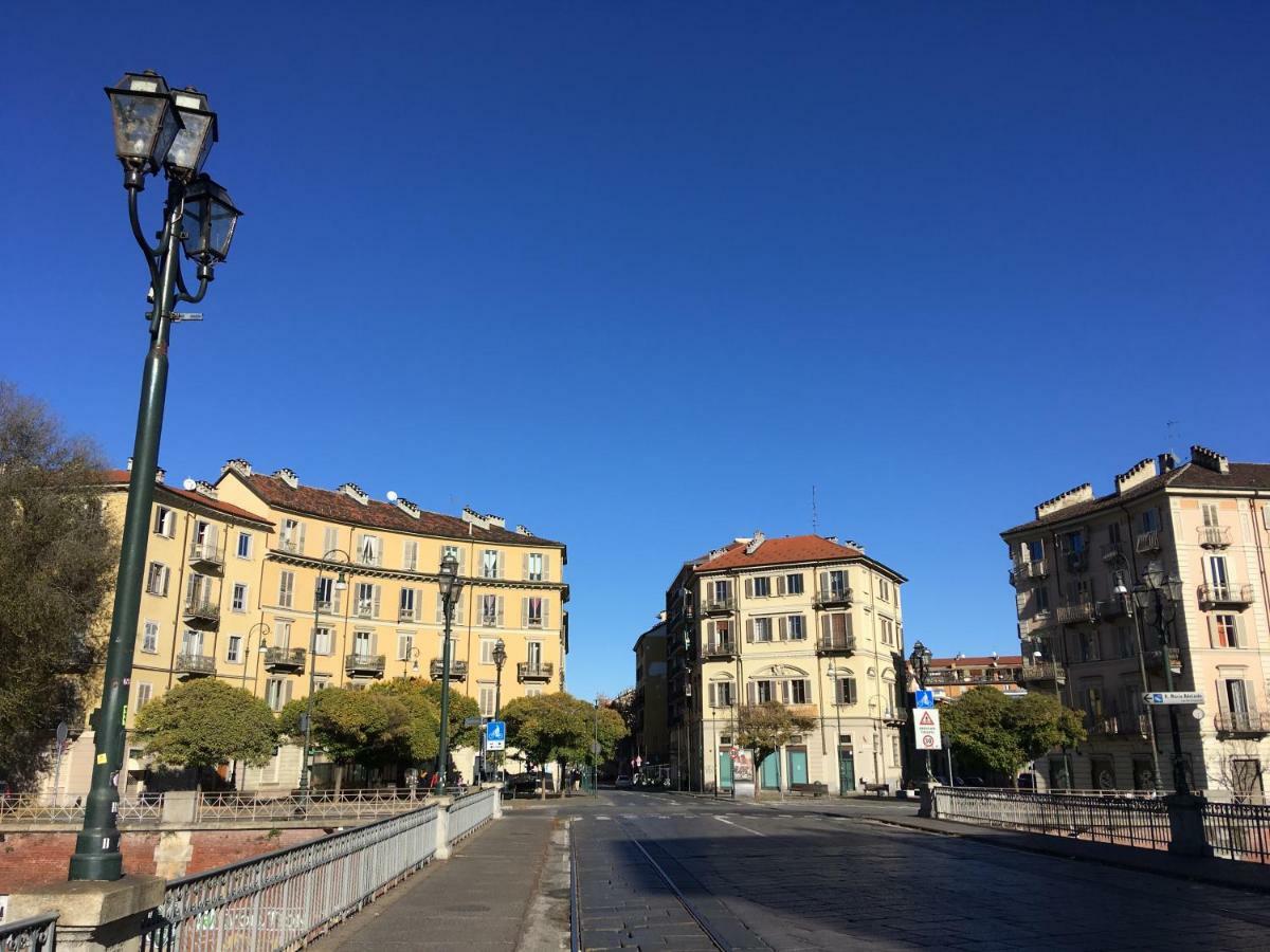 Vanchigliart Apartment Turin Bagian luar foto