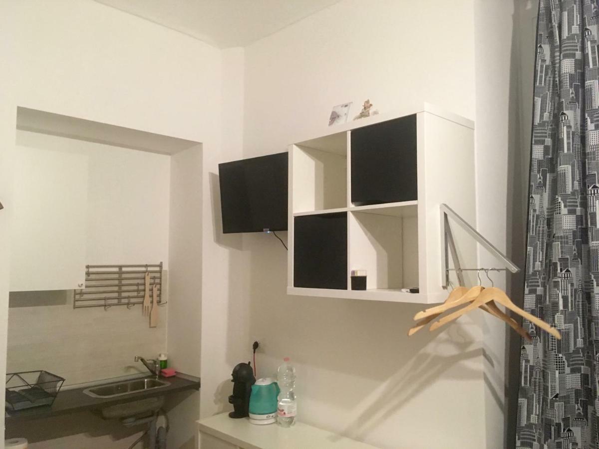 Vanchigliart Apartment Turin Bagian luar foto